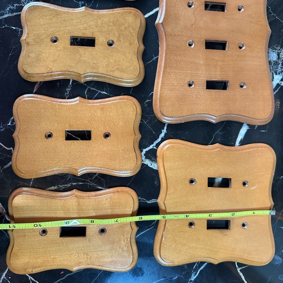 Set of Vintage Colonial Wooden Light Switch Plates - Quad, Double, & 4 Single - Picture 13 of 14